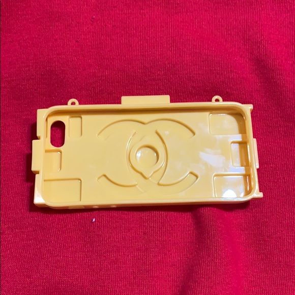chanel special edition lego phone case - Picture 3 of 3